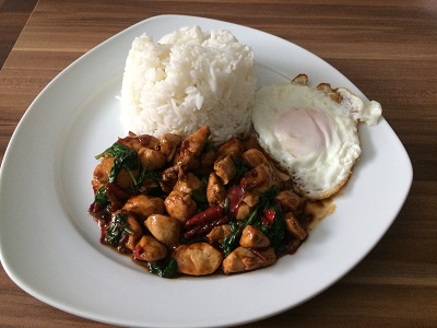 Pad Kra Pao Gai